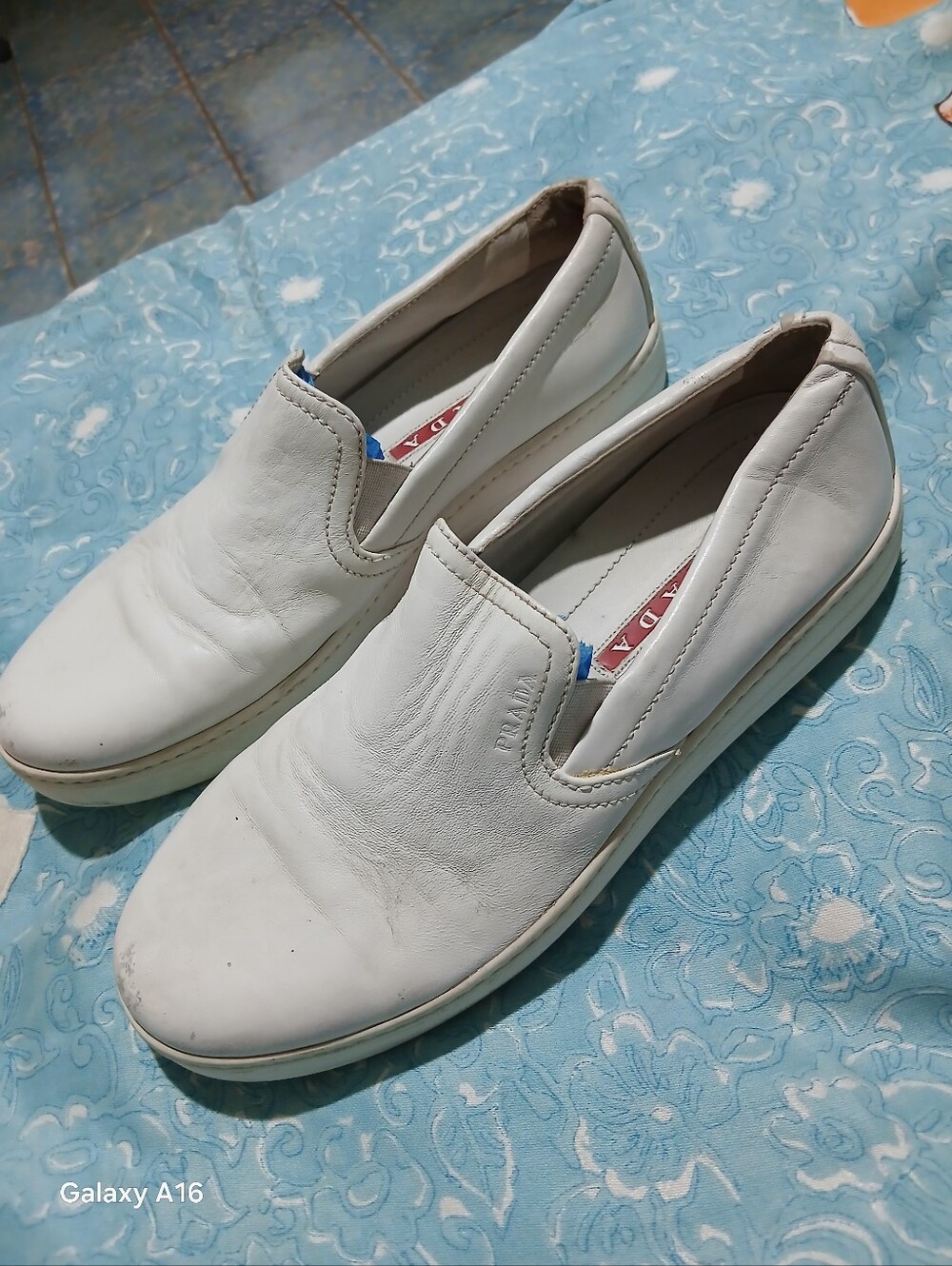 PRADA Solid White Leather Women’s Shoes Slip On Sneakers Size 37. US7 - Picture 3 of 10